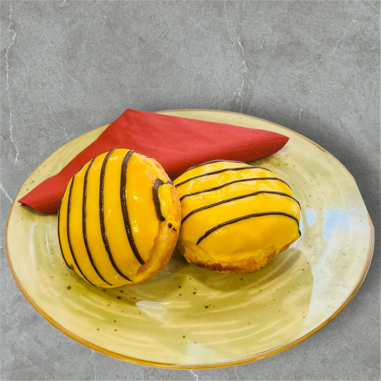 Croissants R&F Pretzel Company