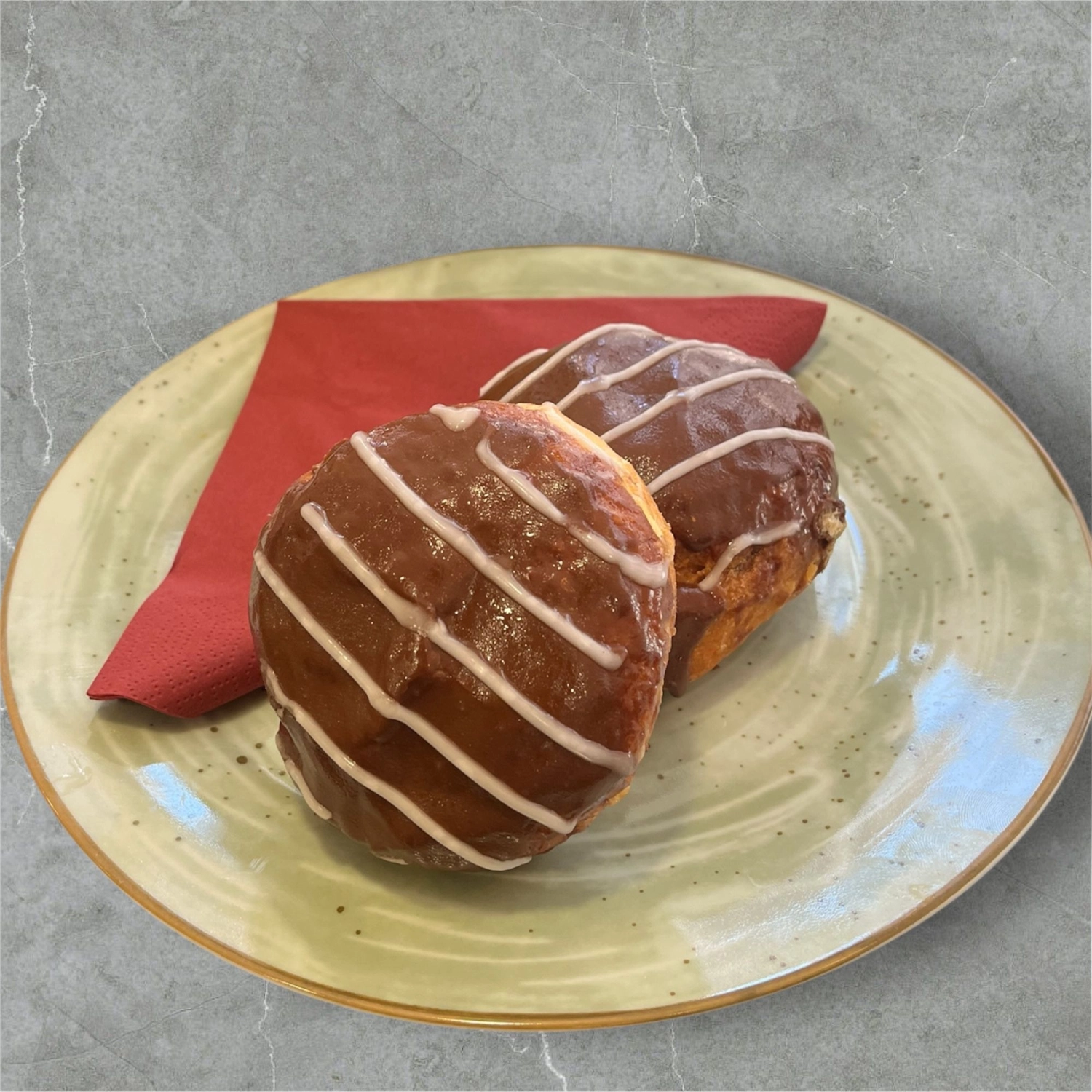 Croissants R&F Pretzel Company